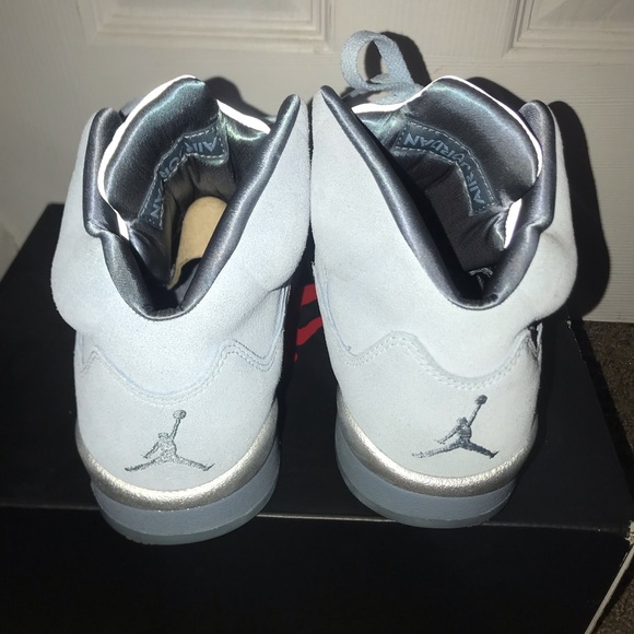 WMNS AIR JORDAN 5 RETRO
ICE/BLUE GRAPHITE
GLACE/GRAPHITE BLUE - Picture 3 of 3